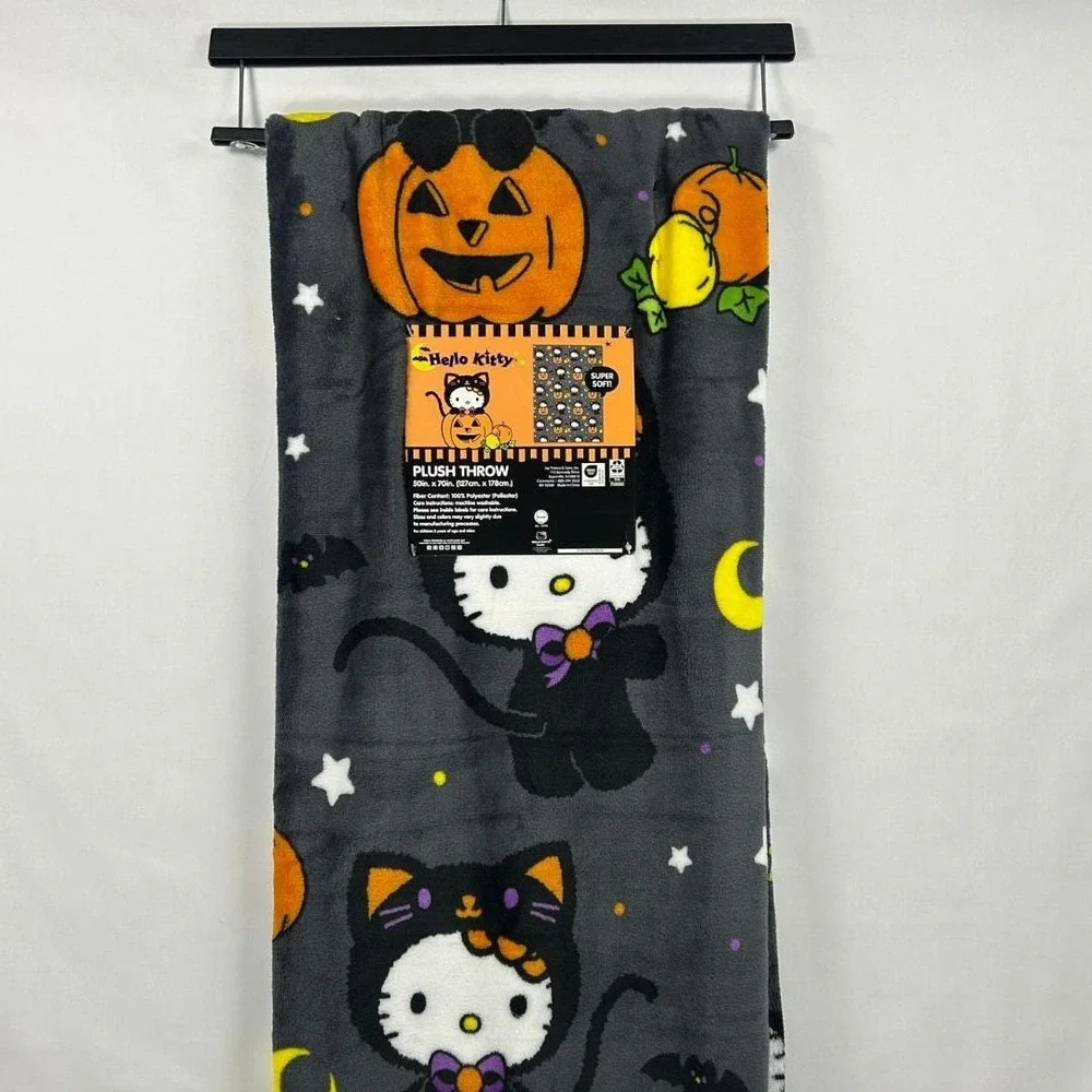 Hello Kitty Halloween Black Cat Jack-O'-Lantern Soft Plush Throw Blanket